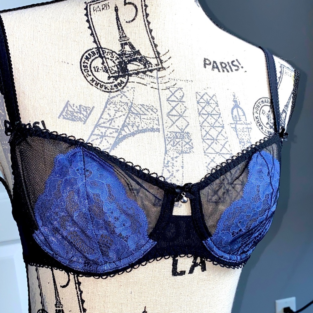 Aubade Underwire Elegant Black and Blue Lace Bra